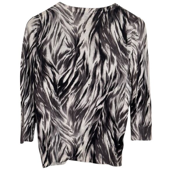 Talbots Petites Size Small Black and White Abstract Design Button Up Cardigan - Picture 4 of 6